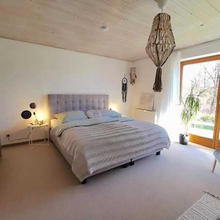 Ferienwohnung Schaefer Mit Direktem Zugang Zum Garten Windberg Exterior foto